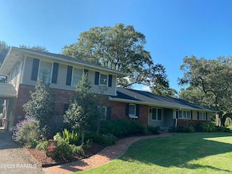 14002 S Guegnon St, Abbeville, LA 70510