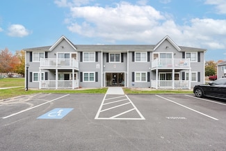 450 Somerset Ave Unit 2-7, Taunton, MA 02780