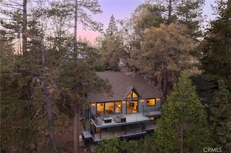 144 Old Toll Rd, Lake Arrowhead, CA 92352
