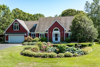 11 Polaris Dr, Mashpee, MA 02649