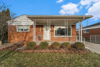 9003 Laurence Ave, Allen Park, MI 48101