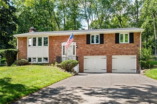 1800 Concord Dr, Allison Park, PA 15101
