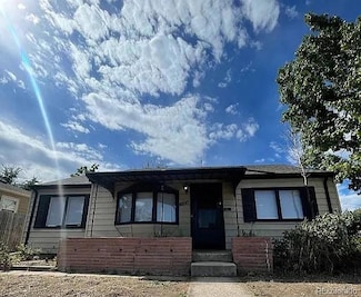 4995 Beach Ct, Denver, CO 80221