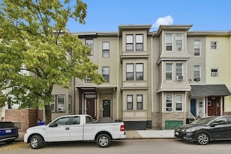 135 Havre St Unit 4, Boston, MA 02128