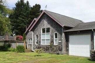 1103 47th Place, Seaview, WA 98644