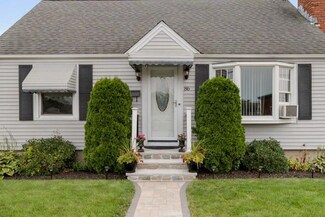 86 Bacon St, Pawtucket, RI 02860