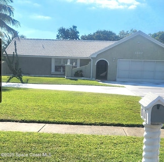 1327 Cherry Hills Rd NE, Palm Bay, FL 32905