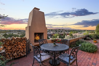 14 W Avenida Sebastian, Santa Fe, NM 87506