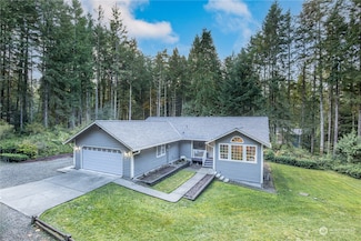 20337 Robin Ln NE, Suquamish, WA 98392