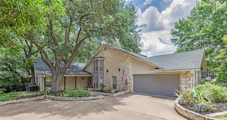 5731 Sam Houston Cir, Austin, TX 78731