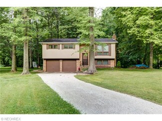 17476 Hosmer Rd, Middlefield, OH 44062