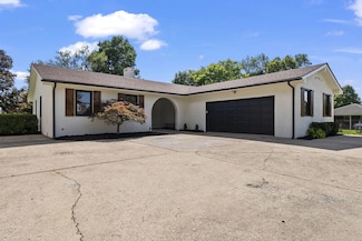 452 Pasadena Dr, Lexington, KY 40503