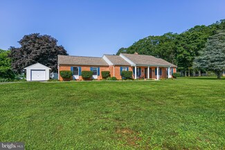 108 Sechrist Flat Rd Unit 1, Felton, PA 17322