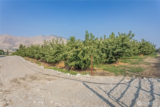 13512 Us Highway 2 Unit p.6, East Wenatchee, WA 98802