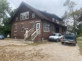109 W Illinois St, Mount Pleasant, MI 48858