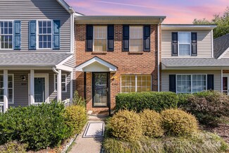 8202 Golf Ridge Dr, Charlotte, NC 28277