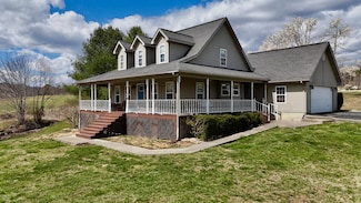 35 Fox Trail Rd, Manchester, KY 40962
