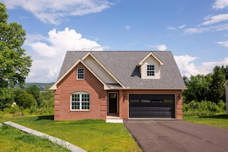 73 Retilly Dr, Coshocton, OH 43812