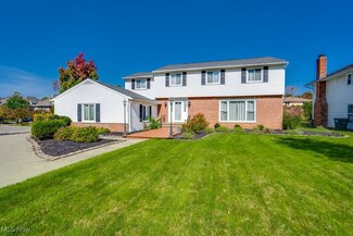 5357 Kilbourne Dr, Cleveland, OH 44124