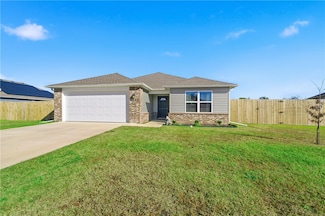 2652 Reynolds St, Pea Ridge, AR 72751