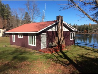 531 Herricks Cove Rd, Woodbury, VT 05681