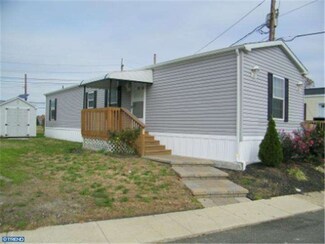 45 Mantua Grove Rd Unit B4, West Deptford, NJ 08066