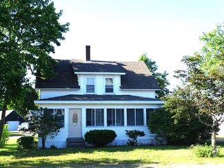 85 W High St, Somersworth, NH 03878