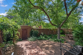 359 Garcia St, Santa Fe, NM 87501