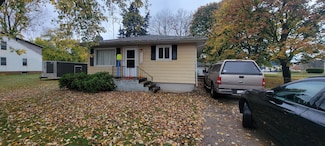 102 Harding Ave, Trail Creek, IN 46360