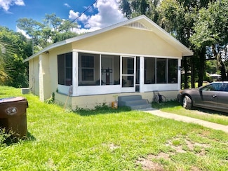 1418 Bay St, Kissimmee, FL 34744