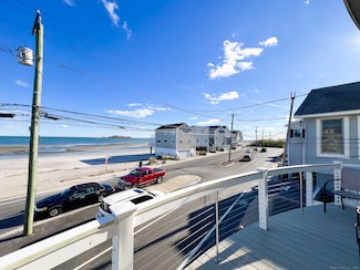 712 E Broadway, Milford, CT 06460