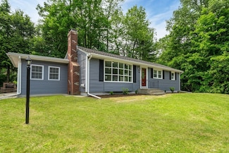 93 Horseshoe Dr, West Boylston, MA 01583