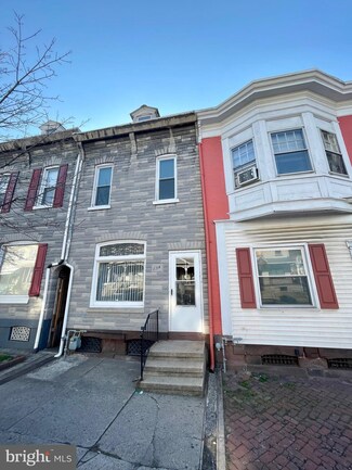 654 N 11th St, Reading, PA 19604