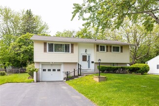 153 Ballad Ave, Rochester, NY 14626