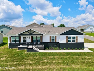 105 Ruby Ln, New Tazewell, TN 37825