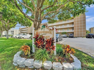 1025 SE 4th Ave Unit 101, Dania, FL 33004
