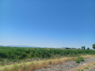 1731 County Road 106 Unit 1, Tulelake, CA 96134