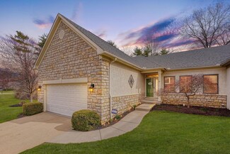 5986 McNaughten Grove Ln, Columbus, OH 43213