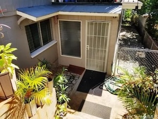 4354 Likini St, Honolulu, HI 96818