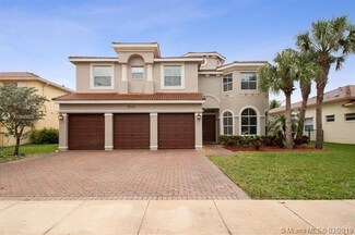 9269 Delemar Ct, Wellington, FL 33414