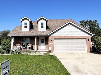3085 Oakmont Dr, Lapel, IN 46051