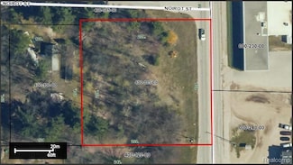1043 Noirot St, Gaylord, MI 49735