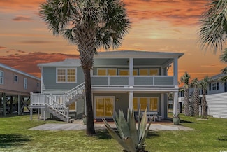 668 S Waccamaw Dr, Murrells Inlet, SC 29576