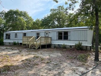 148 Autumn Dr, Vass, NC 28394