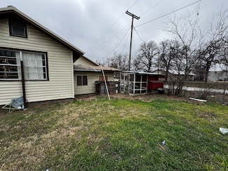 401 N Kent St, Gorman, TX 76454
