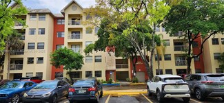 8120 Geneva Ct Unit 449, Doral, FL 33166