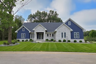 21610 Golden Maple Ct, South Bend, IN 46628