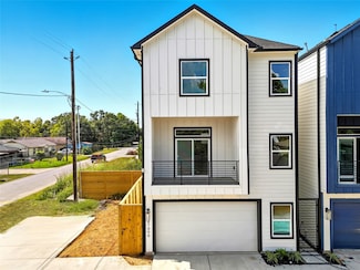 4749 Wilmington St Unit C, Houston, TX 77033