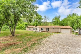 1161 State Highway 176, Rockaway Beach, MO 65740