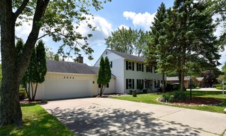 3034 Alexander Crescent, Flossmoor, IL 60422